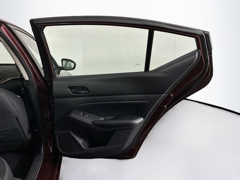 Used 2025 Nissan Altima 2.5 SV image 27