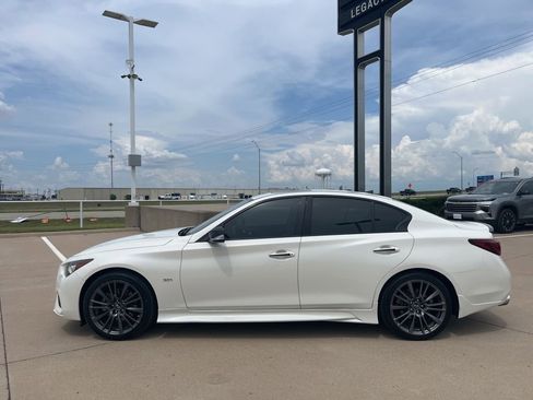 Used 2019 INFINITI Q50 Luxe w/ Cargo Package (L96) RWD image 3