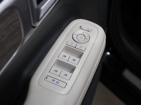 Used 2025 Hyundai Santa Fe Calligraphy FWD image 19