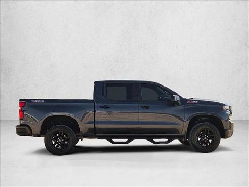 Used 2022 Chevrolet Silverado 1500 LT Trail Boss w/ Bed Protection Package AWD/4WD image 4
