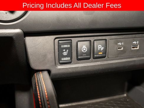 Certified 2025 Nissan Frontier PRO-4X w/ Pro Premium Package AWD/4WD image 17