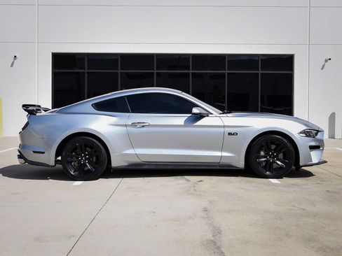 Used 2020 Ford Mustang GT Premium w/ Equipment Group 401A image 9