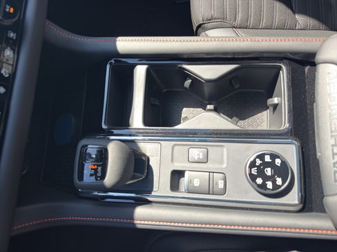 New 2026 Nissan Pathfinder Rock Creek AWD/4WD image 22
