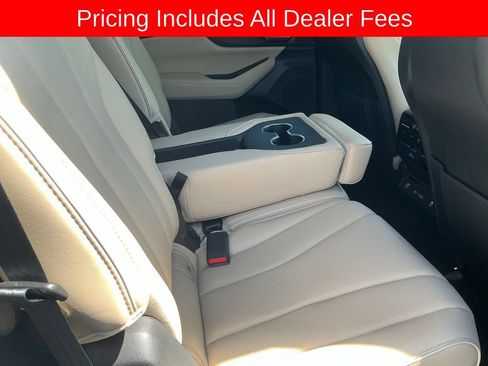 Used 2024 Acura MDX w/ Advance Package AWD/4WD image 20