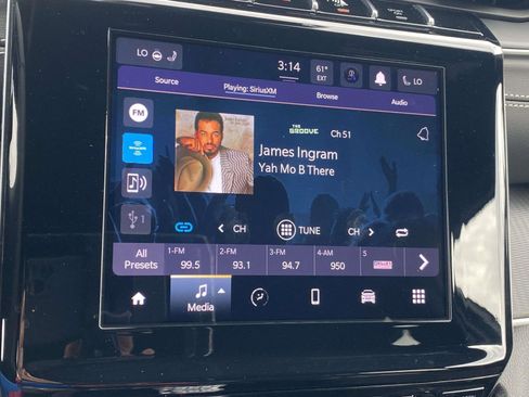 Certified 2024 Jeep Grand Cherokee Altitude image 10