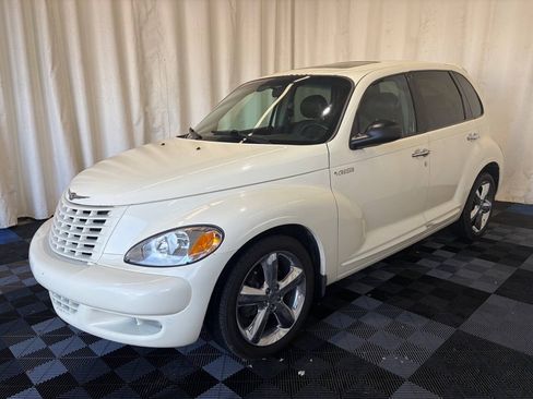 Used 2005 Chrysler PT Cruiser GT FWD image 2