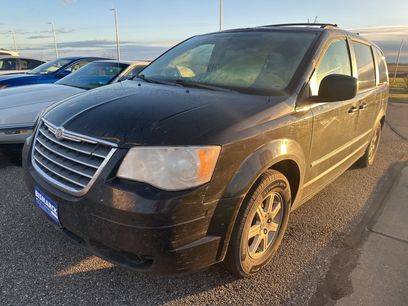 Used 2010 Chrysler Town & Country Touring w/ Heated Seat Group