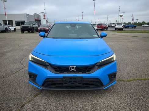 Used 2022 Honda Civic Sport Touring image 2