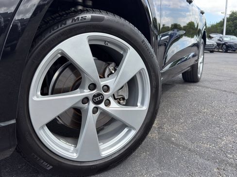 Certified 2025 Audi Q5 Premium w/ Premium Plus AWD/4WD image 4