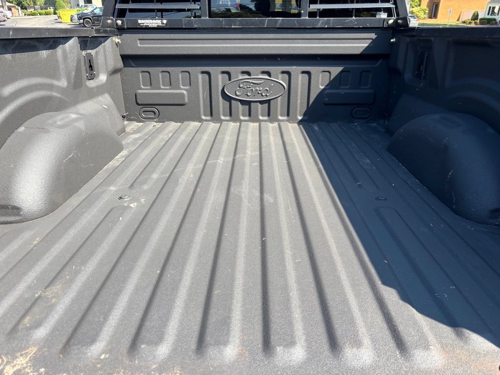 Used 2019 Ford F150 XL w/ Equipment Group 101A Mid AWD/4WD image 12