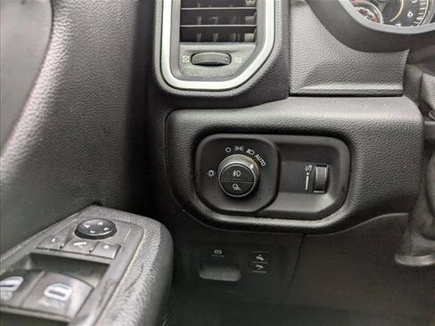 Used 2021 RAM 1500 Big Horn image 15