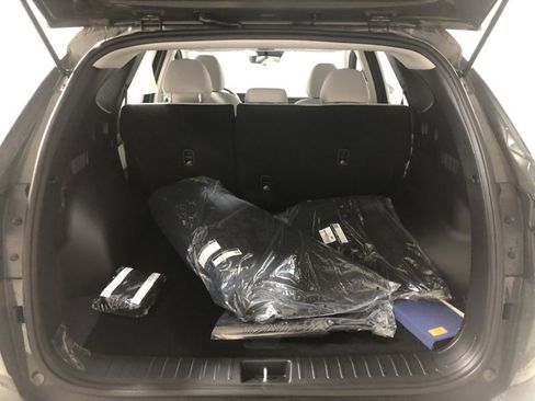 New 2026 Hyundai Tucson SE image 8