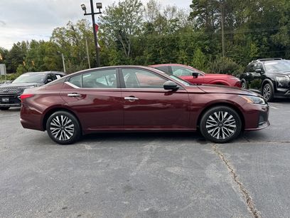 Certified 2024 Nissan Altima 2.5 SV