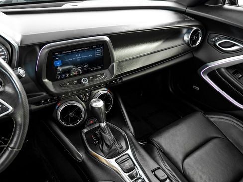 Used 2019 Chevrolet Camaro SS RWD image 26
