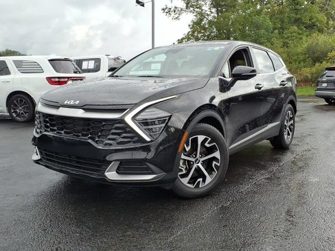 Certified 2024 Kia Sportage EX FWD image 3