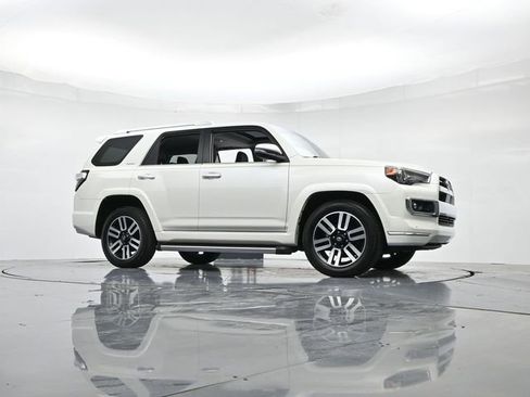 Used 2023 Toyota 4Runner Limited image 34