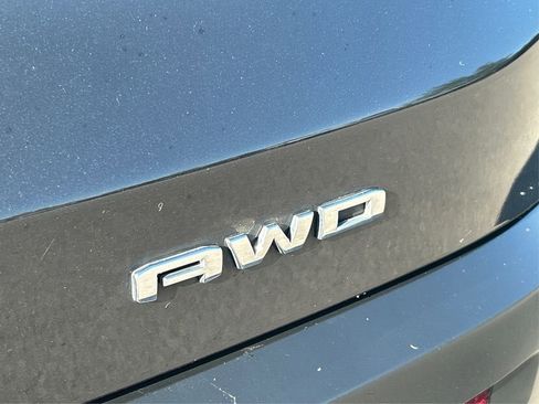 Used 2020 GMC Acadia SLT w/ Premium Package image 14