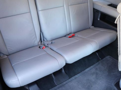 Used 2016 Toyota Sequoia Limited image 41