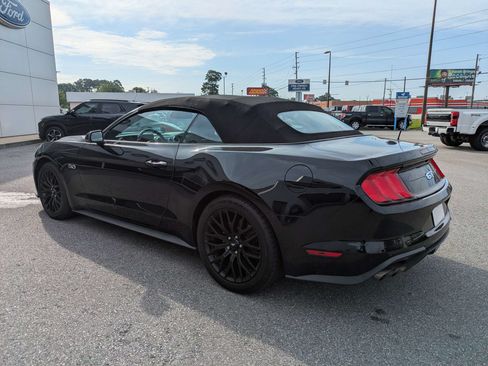Used 2019 Ford Mustang GT Premium w/ GT Performance Package RWD image 6