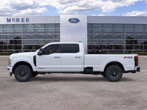 New 2026 Ford F350 Platinum w/ FX4 Off-Road Package AWD/4WD image 3