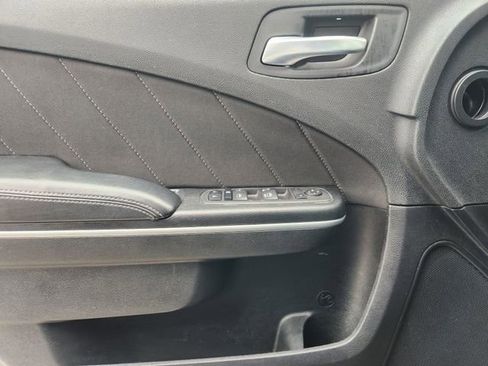 Used 2023 Dodge Charger SXT image 22