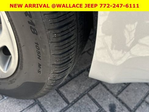 Used 2025 Jeep Wrangler Sahara image 31