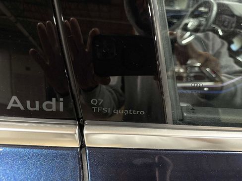 Used 2025 Audi Q7 3.0T Prestige w/ Prestige Package image 29