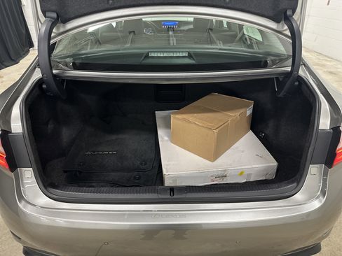 Used 2018 Lexus ES 350 w/ Navigation System Package image 32