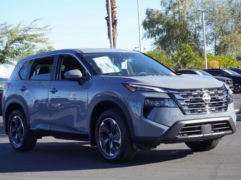 New 2026 Nissan Rogue SV FWD image 4