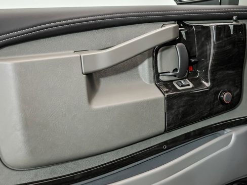 New 2026 GMC Savana 2500 Extended w/ Driver Convenience Package RWD image 9