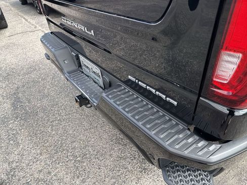 Certified 2024 GMC Sierra 1500 Denali Ultimate image 39