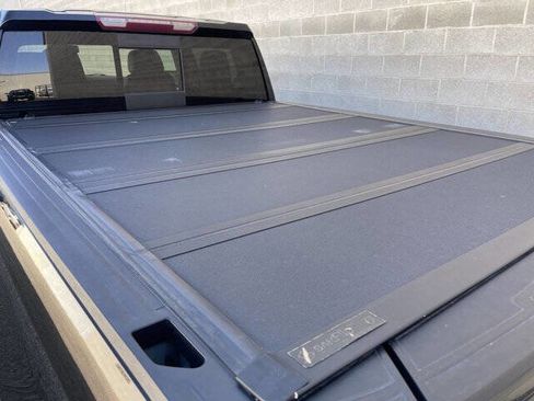 Used 2019 GMC Sierra 1500 Denali image 3