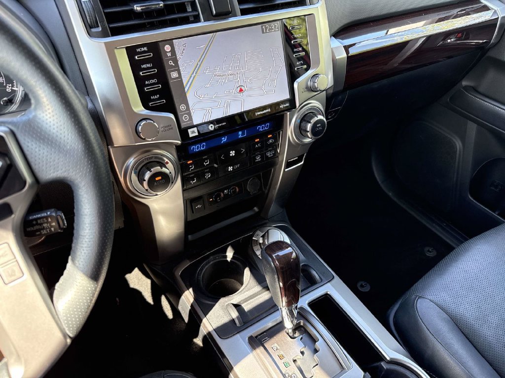 Used 2022 Toyota 4Runner Limited AWD/4WD image 16