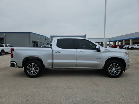 Certified 2022 Chevrolet Silverado 1500 LT w/ Texas Edition Plus AWD/4WD image 2