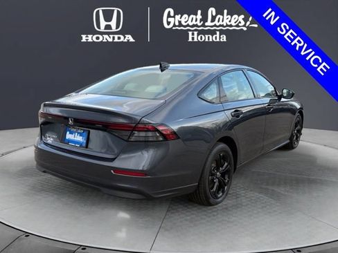 Used 2025 Honda Accord SE image 8