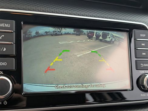 Certified 2025 Nissan Kicks Play S image 14