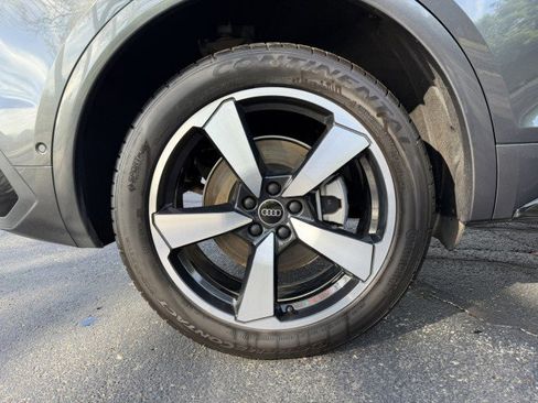 Certified 2023 Audi Q5 2.0T Prestige AWD/4WD image 30