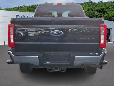 Used 2025 Ford F250 XLT w/ Snow Plow Prep Package image 5