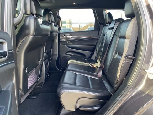 Used 2020 Jeep Grand Cherokee Limited w/ Premium Lighting Group image 13