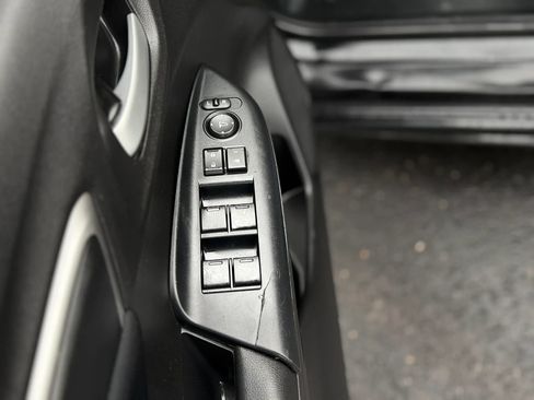 Used 2018 Honda Fit Sport image 30
