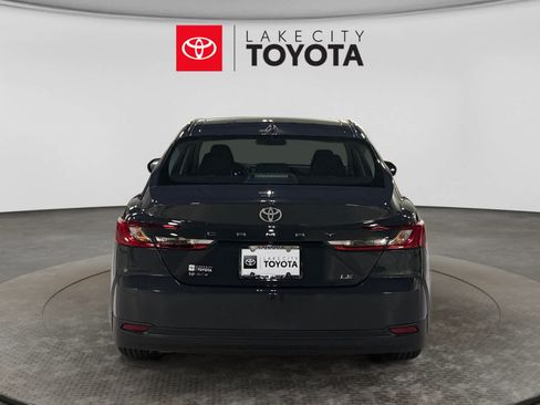 Used 2025 Toyota Camry LE FWD image 7