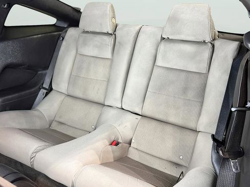 Used 2013 Ford Mustang GT image 33