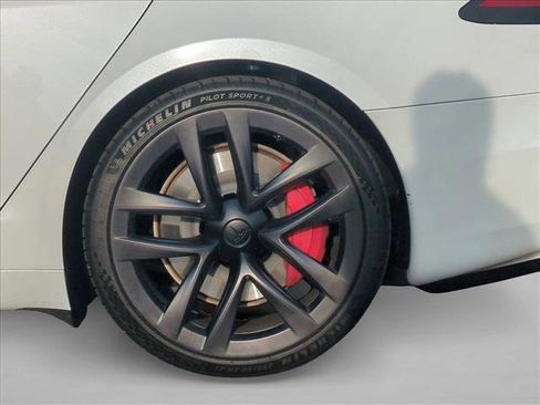 Used 2024 Tesla Model S Plaid image 23