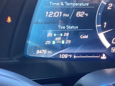 Used 2024 Chevrolet Corvette 1LT image 3