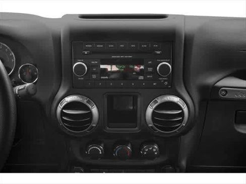 Used 2015 Jeep Wrangler Sport w/ Quick Order Package 24S AWD/4WD image 7