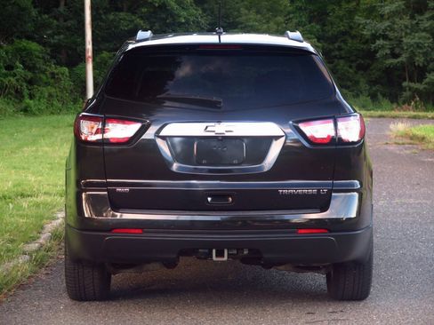 Used 2014 Chevrolet Traverse LT w/ All-Star Edition AWD/4WD image 4