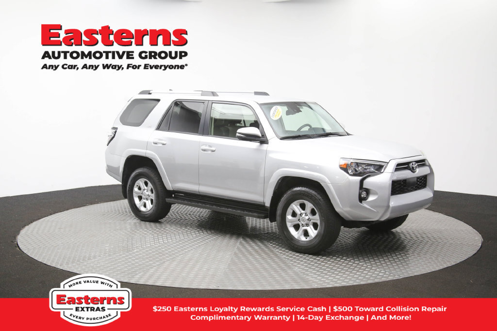 Used 2024 Toyota 4Runner SR5 AWD/4WD image 44