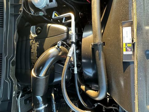 Used 2018 RAM 1500 Sport w/ Sport Premium Group image 14