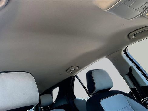 Used 2020 Chevrolet Equinox LS AWD/4WD image 17