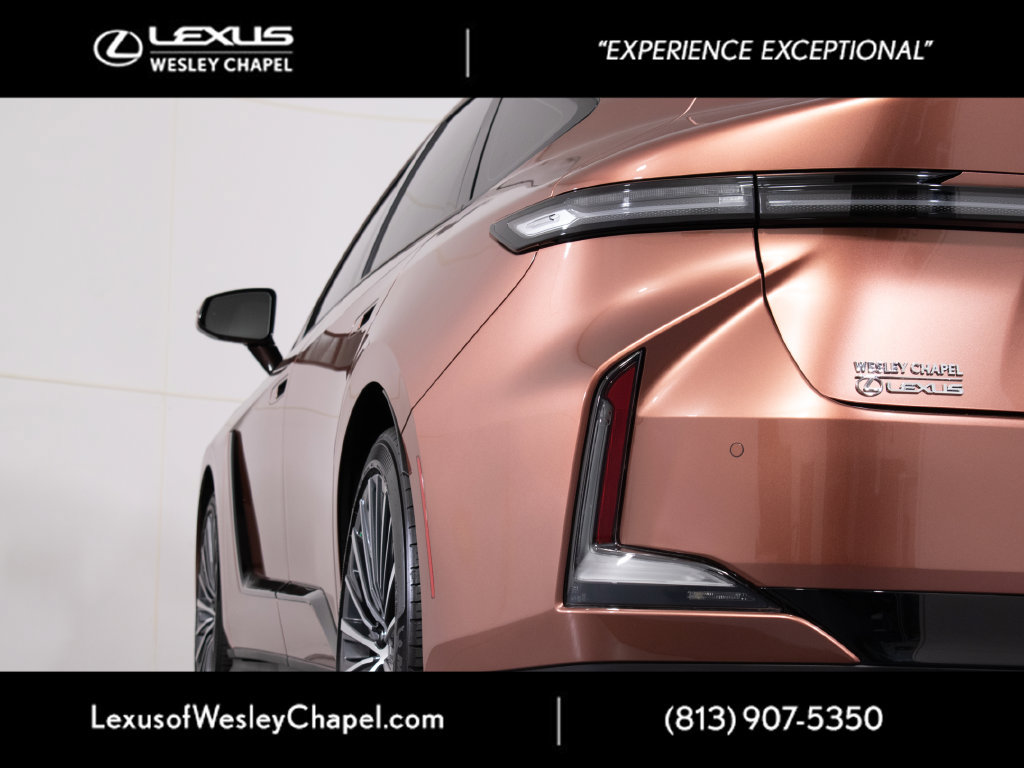 Certified 2026 Lexus ES 350e w/ Convenience Package FWD image 6